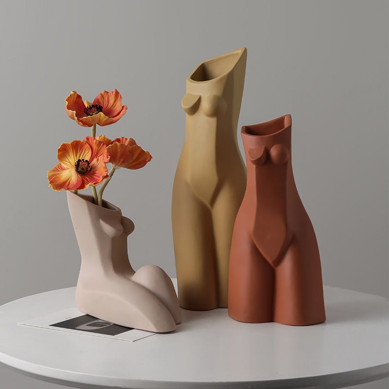 ceramic-abstract-body-vasesornamentalliving-simply-house-844102