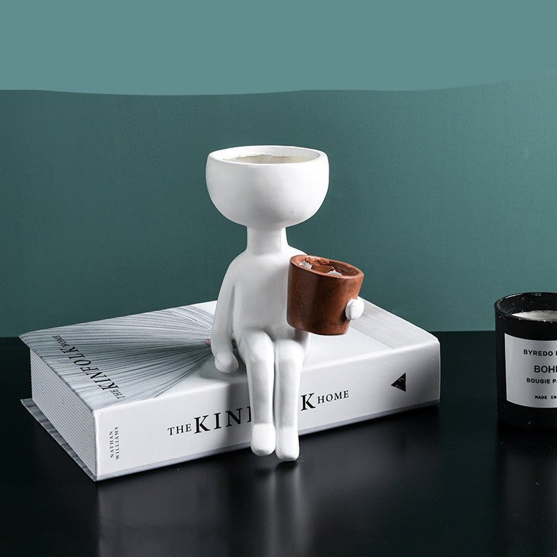 character-portrait-flower-potplantersliving-simply-house-855063 Planters Character Portrait Flower Pot - Living Simply House
