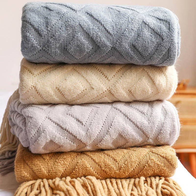 geometric-knitted-blanketblankets-and-throwsliving-simply-house-608769