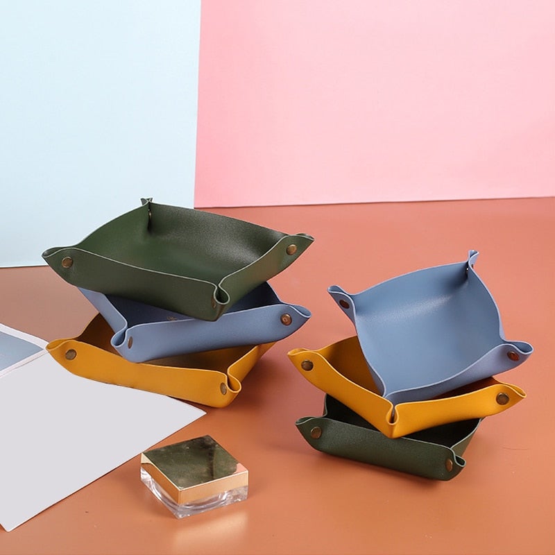 leather-valet-trayaccessoriesliving-simply-house-875857
