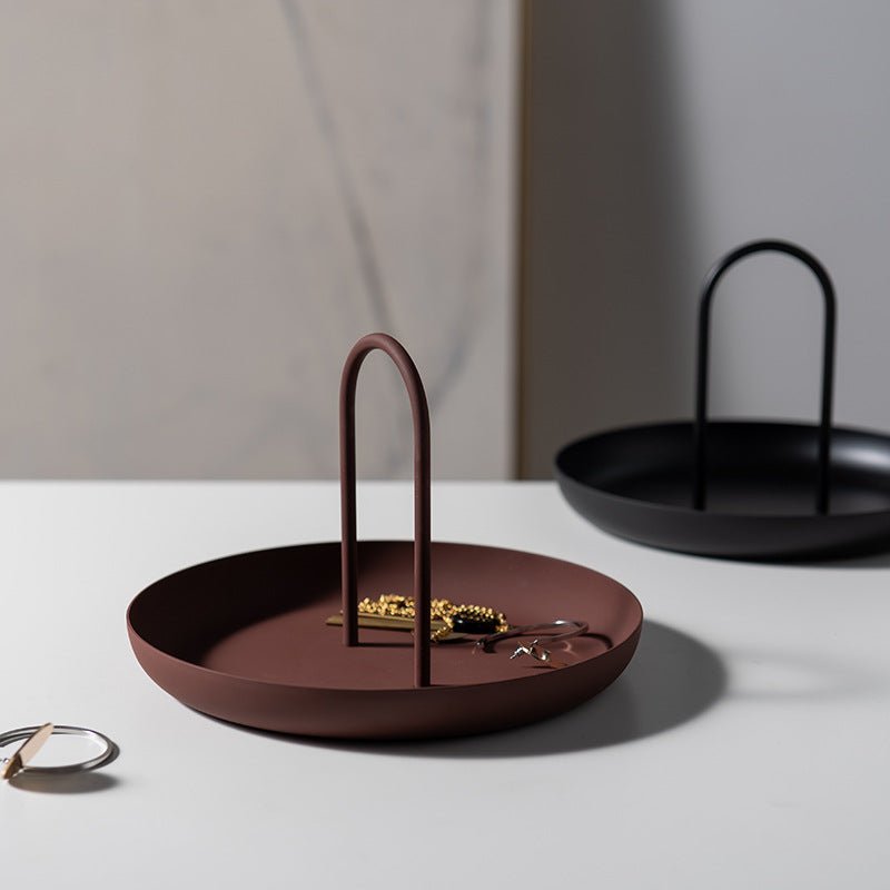 minimalist-round-decorative-trayornamentalliving-simply-house-485447