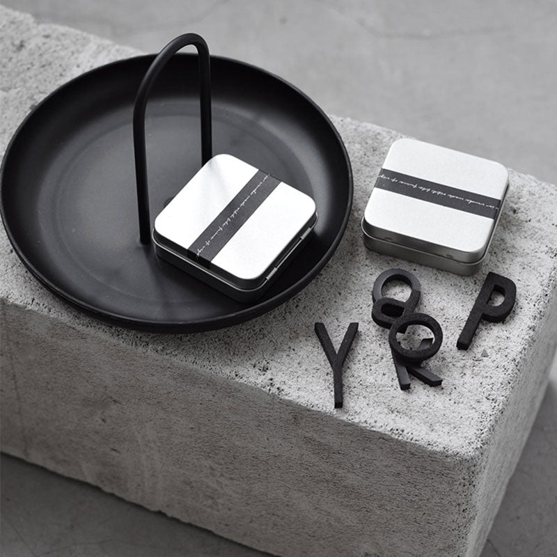 minimalist-round-decorative-trayornamentalliving-simply-house-622587 Ornamental Minimalist Round Decorative Tray - Living Simply House