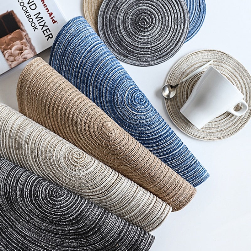 nordic-round-placemats-925699